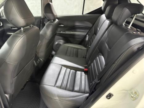 NISSAN Kicks 1.6 16V 4P FLEXSTART ADVANCE XTRONIC AUTOMÁTICO CVT, Foto 14 NISSAN Kicks 1.6 16V 4P FLEXSTART ADVANCE XTRONIC AUTOMÁTICO CVT, Foto 14