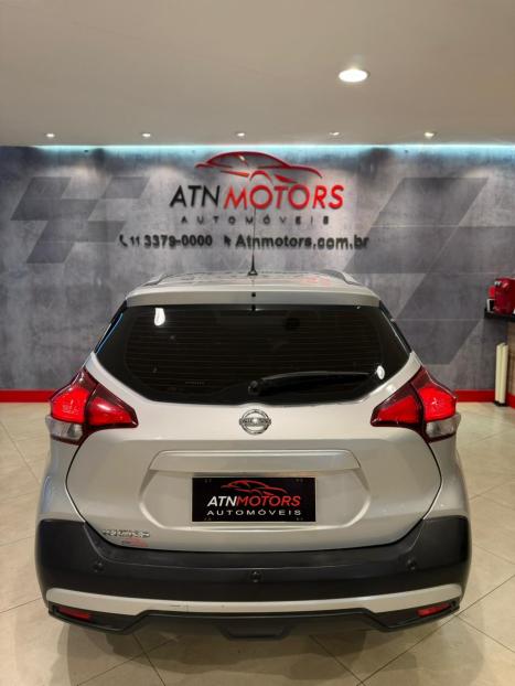 NISSAN Kicks 1.6 16V 4P FLEX SV X-TRONIC AUTOM�TICO CVT, Foto 9