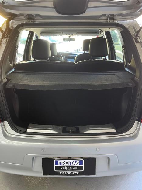 NISSAN Livina 1.6 16V 4P S FLEX, Foto 8 NISSAN Livina 1.6 16V 4P S FLEX, Foto 8