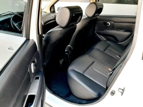 NISSAN Livina 1.8 16V 4P SL X-GEAR FLEX AUTOMÁTICO, Foto 16