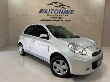 NISSAN March 1.0 12V 4P S FLEX, Foto 2