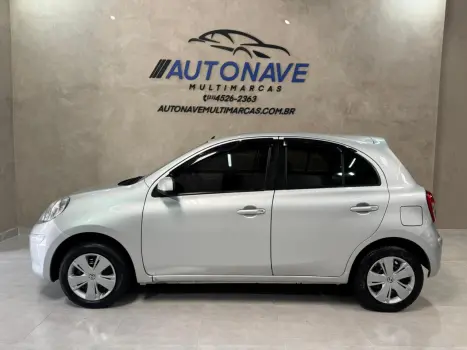 NISSAN March 1.0 12V 4P S FLEX, Foto 3