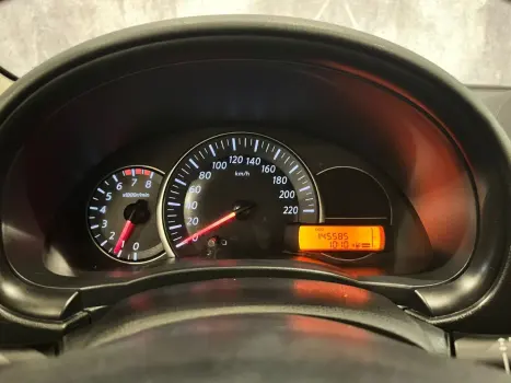 NISSAN March 1.0 16V 4P FLEX, Foto 9