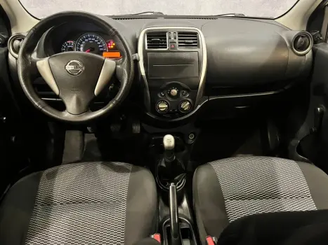 NISSAN March 1.0 16V 4P FLEX, Foto 11