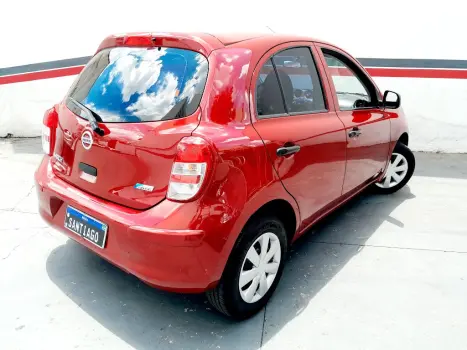 NISSAN March 1.0 16V 4P S FLEX, Foto 6