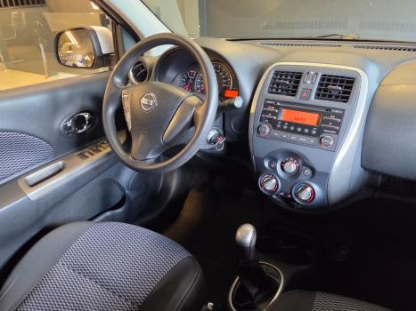 NISSAN March 1.0 16V 4P SV FLEX, Foto 6