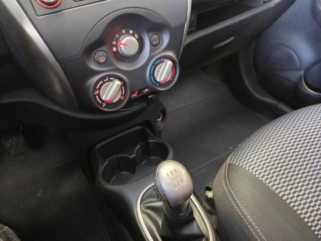 NISSAN March 1.0 16V 4P SV FLEX, Foto 13