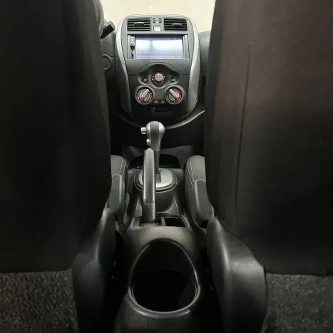 NISSAN March 1.6 16V 4P SV FLEX AUTOM�TICO CVT, Foto 13