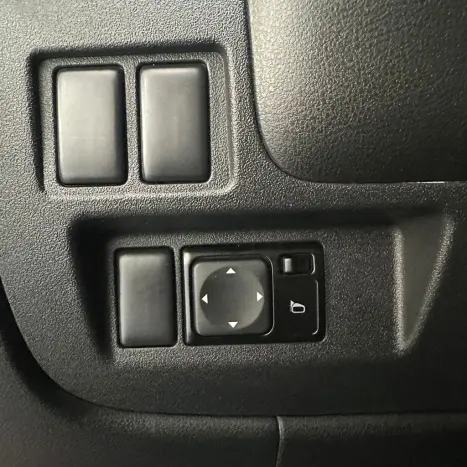 NISSAN March 1.6 16V 4P SV FLEX AUTOM�TICO CVT, Foto 17