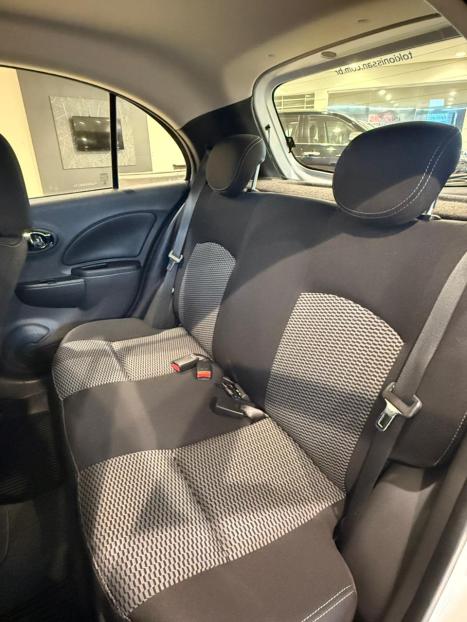 NISSAN March 1.6 16V 4P SL FLEX AUTOM�TICO CVT, Foto 13