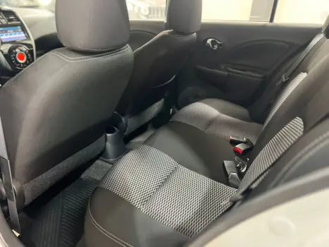 NISSAN March 1.6 16V 4P SL FLEX, Foto 13