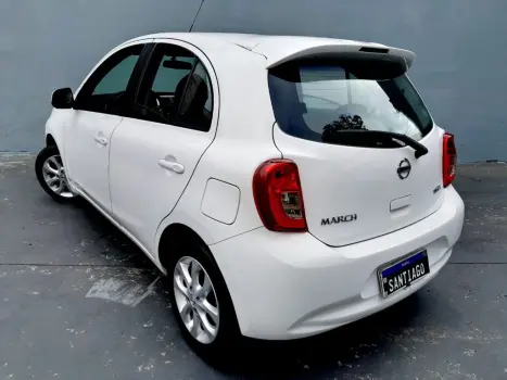NISSAN March 1.6 16V 4P SV FLEX, Foto 14