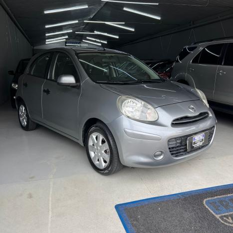 NISSAN March 1.6 16V 4P SV FLEX, Foto 3