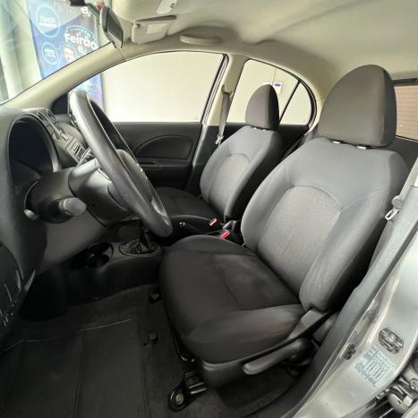 NISSAN March 1.6 16V 4P SV FLEX, Foto 7