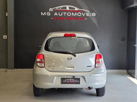 NISSAN March 1.6 16V 4P S FLEX, Foto 11
