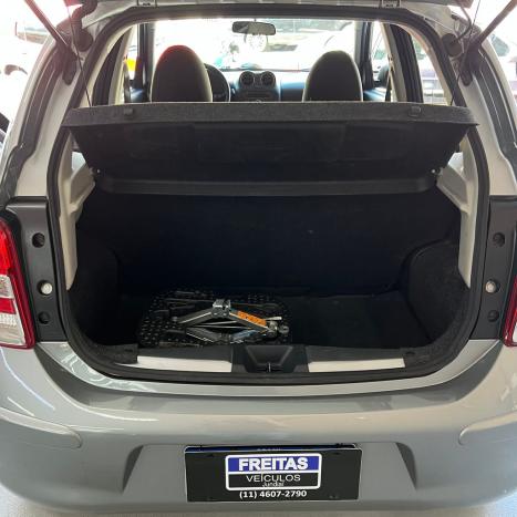 NISSAN March 1.6 16V 4P SV FLEX, Foto 11