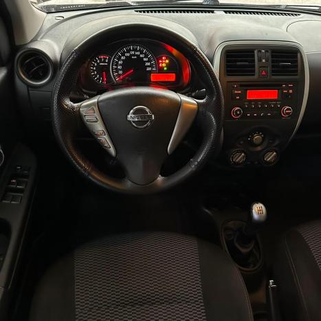 NISSAN March 1.6 16V 4P SV FLEX, Foto 6