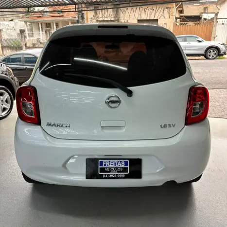NISSAN March 1.6 16V 4P SV FLEX, Foto 12