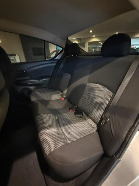 NISSAN Versa Sedan 1.0 4P FLEX S, Foto 14