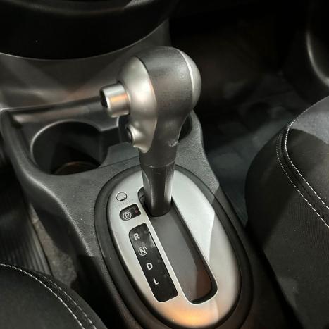 NISSAN Versa Sedan 1.6 16V 4P SV FLEX XTRONIC AUTOM�TICO CVT, Foto 16