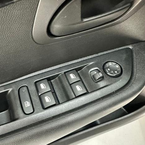 PEUGEOT 208 1.6 16V 4P FLEX ACTIVE AUTOM�TICO, Foto 17