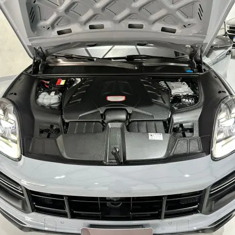 PORSCHE Cayenne 4.0 V8 32V 4P GT COUP� AWD TURBO S AUTOM�TICO TIPTRONIC S, Foto 44