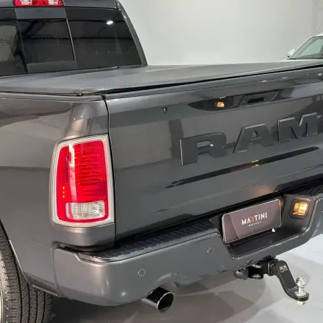 RAM Classic 5.7 V8 32V 4P HEMI LARAMIE AUTOMTICO, Foto 7