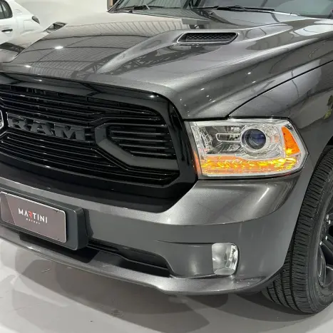 RAM Classic 5.7 V8 32V 4P HEMI LARAMIE AUTOMTICO, Foto 8