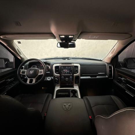 RAM Classic 5.7 V8 32V 4P HEMI LARAMIE AUTOMTICO, Foto 10