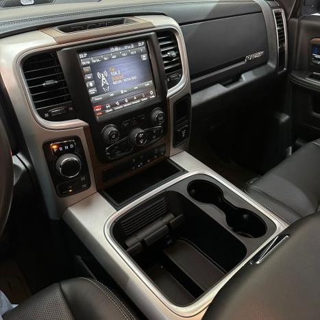 RAM Classic 5.7 V8 32V 4P HEMI LARAMIE AUTOMTICO, Foto 17