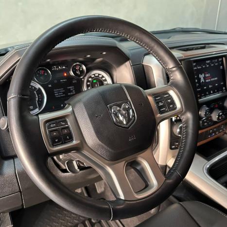 RAM Classic 5.7 V8 32V 4P HEMI LARAMIE AUTOMTICO, Foto 19