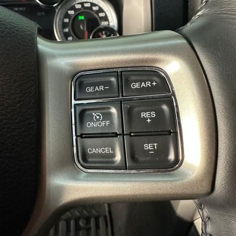 RAM Classic 5.7 V8 32V 4P HEMI LARAMIE AUTOMTICO, Foto 21