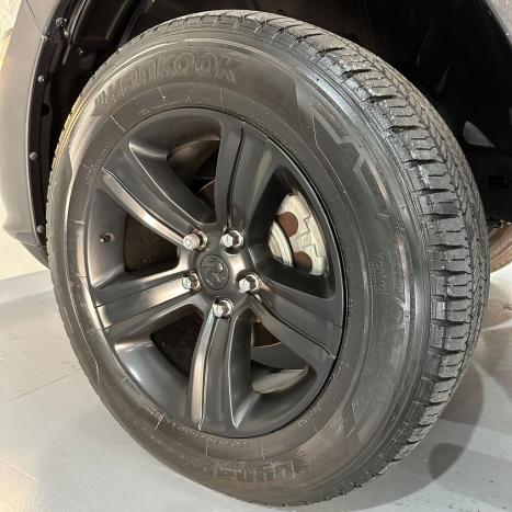 RAM Classic 5.7 V8 32V 4P HEMI LARAMIE AUTOMTICO, Foto 38