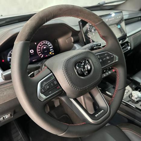 RAM Rampage 2.0 4P HURRICANE 4 TURBO R/T 4X4 AUTOM�TICO, Foto 22