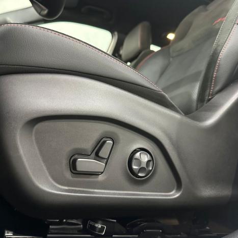 RAM Rampage 2.0 4P HURRICANE 4 TURBO R/T 4X4 AUTOM�TICO, Foto 31