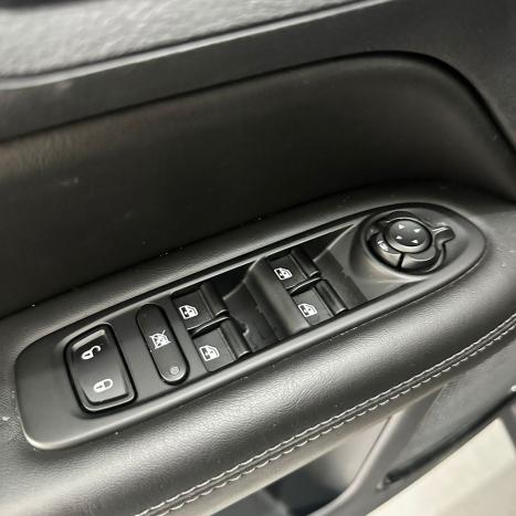 RAM Rampage 2.0 4P HURRICANE 4 TURBO REBEL 4X4 AUTOM�TICO, Foto 22