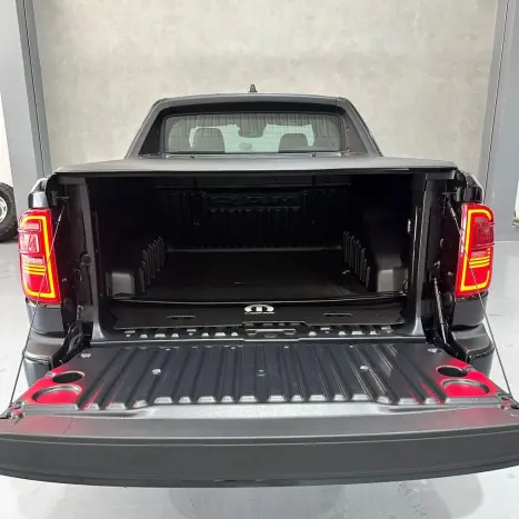 RAM Rampage 2.0 4P HURRICANE 4 TURBO R/T 4X4 AUTOM�TICO, Foto 25