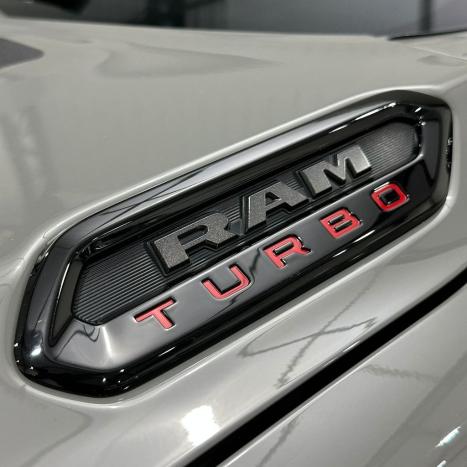 RAM Rampage 2.0 4P HURRICANE 4 TURBO R/T 4X4 AUTOM�TICO, Foto 10