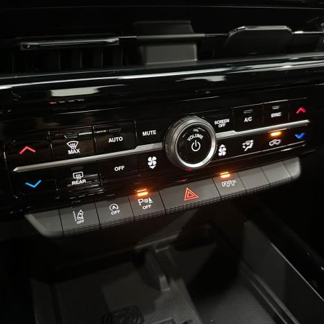 RAM Rampage 2.0 4P HURRICANE 4 TURBO R/T 4X4 AUTOM�TICO, Foto 15