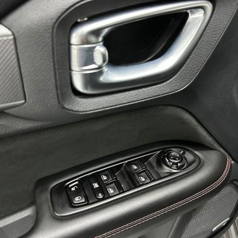 RAM Rampage 2.0 4P HURRICANE 4 TURBO R/T 4X4 AUTOM�TICO, Foto 23
