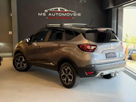 RENAULT Captur 1.3 16V 4P FLEX TCE ICONIC TURBO X-TRONIC AUTOM�TICO CVT, Foto 4