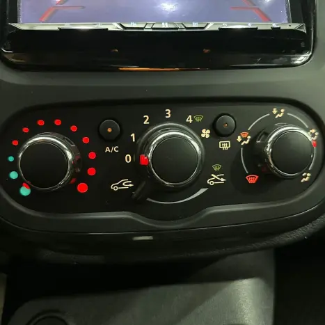 RENAULT Captur 1.6 16V 4P FLEX SCE LIFE X-TRONIC CVT, Foto 15