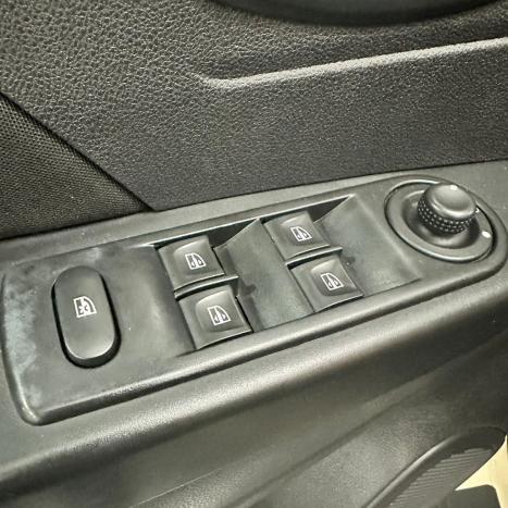 RENAULT Captur 1.6 16V 4P FLEX SCE LIFE X-TRONIC CVT, Foto 22
