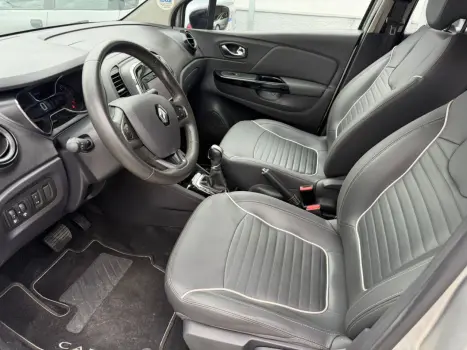 RENAULT Captur 1.6 16V 4P FLEX SCE INTENSE X-TRONIC CVT, Foto 9