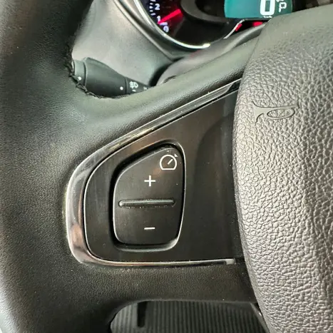 RENAULT Captur 1.6 16V 4P FLEX SCE INTENSE X-TRONIC CVT, Foto 21