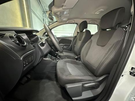RENAULT Captur 1.6 16V 4P FLEX SCE LIFE X-TRONIC CVT, Foto 9