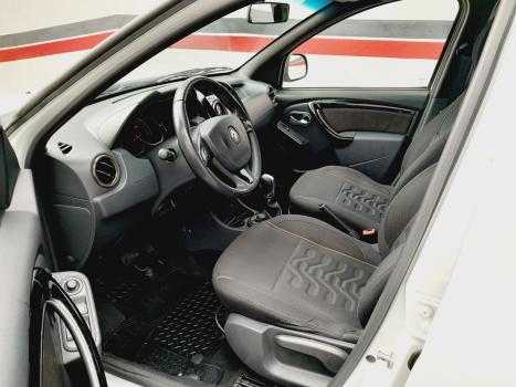 RENAULT Duster 1.6 16V 4P FLEX DYNAMIQUE AUTOMÁTICO CVT, Foto 9 RENAULT Duster 1.6 16V 4P FLEX DYNAMIQUE AUTOMÁTICO CVT, Foto 9