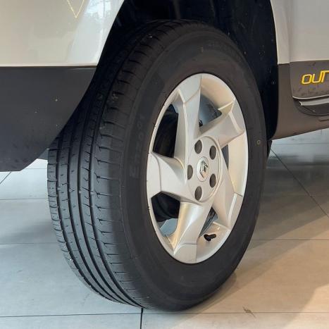 RENAULT Duster 1.6 16V 4P FLEX OUTDOOR, Foto 17