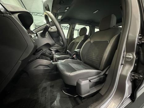 RENAULT Duster 1.6 16V 4P FLEX INTENSE, Foto 9