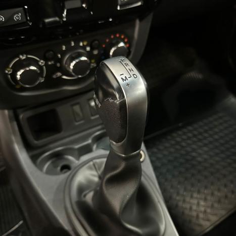 RENAULT Duster 2.0 16V 4P FLEX DYNAMIQUE AUTOM�TICO, Foto 16